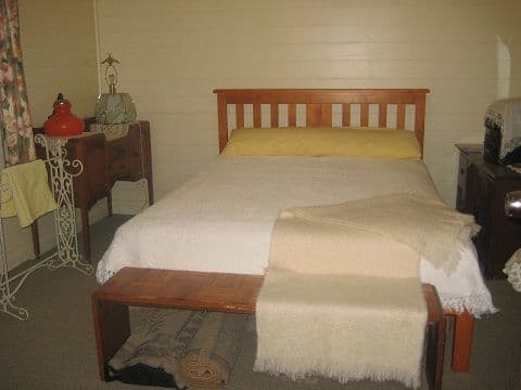 11 Munnell Street, GULARGAMBONE NSW 2828, Gulargambone - Thumbnail 8