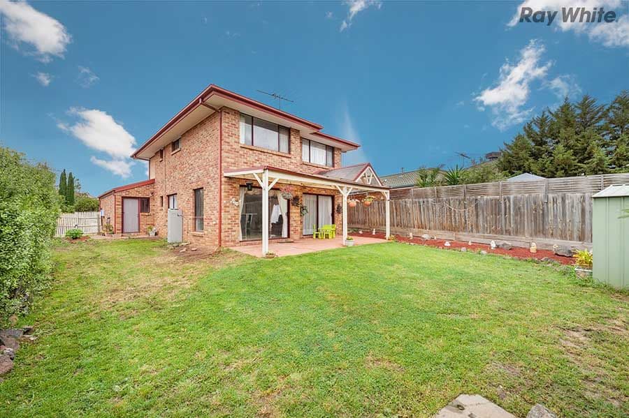 11 Berthon Crescent, Hillside VIC 3037, Hillside - Thumbnail 8