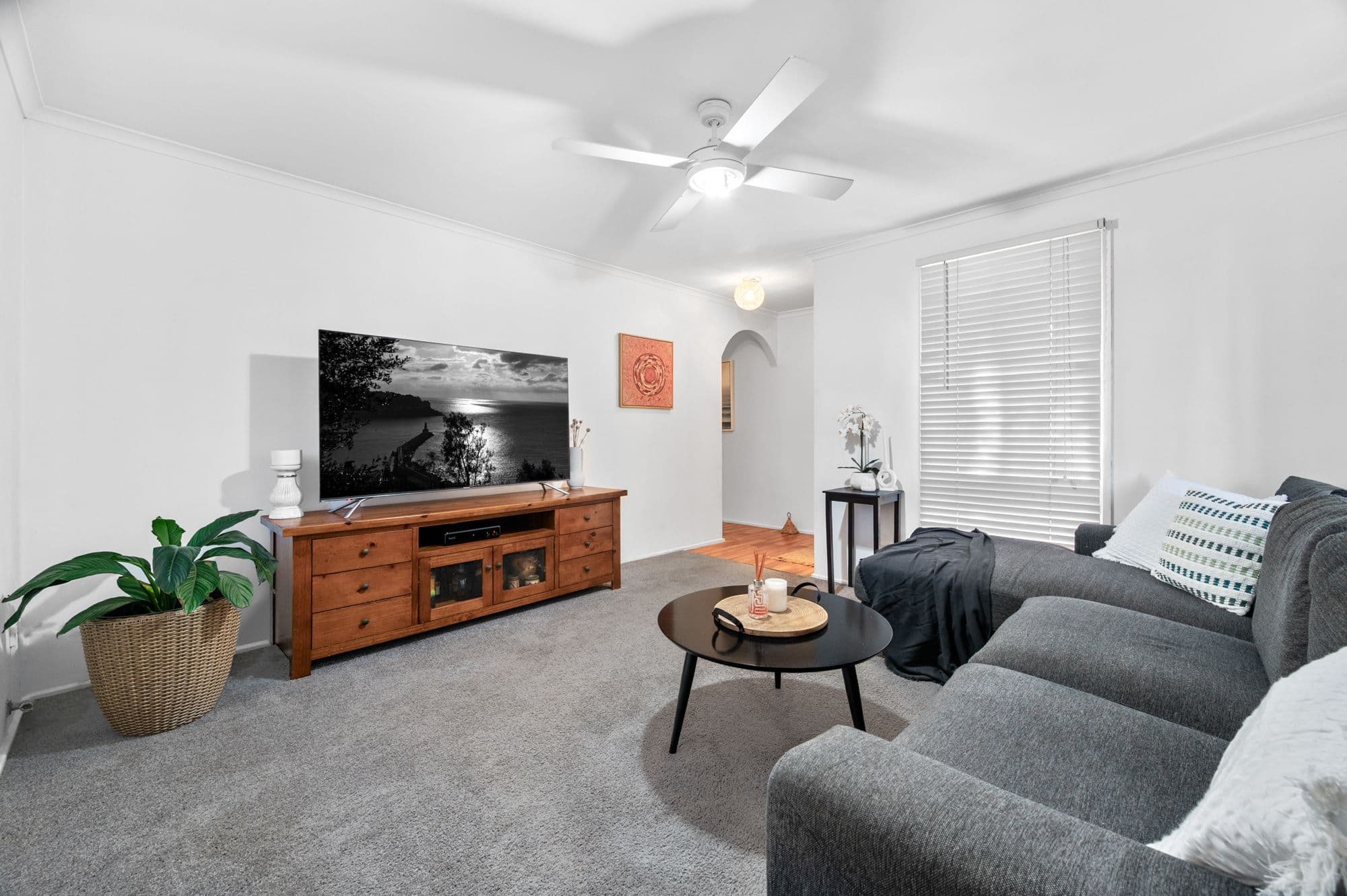31 Hamlet Crescent, Rosemeadow NSW 2560, Rosemeadow - Thumbnail 3