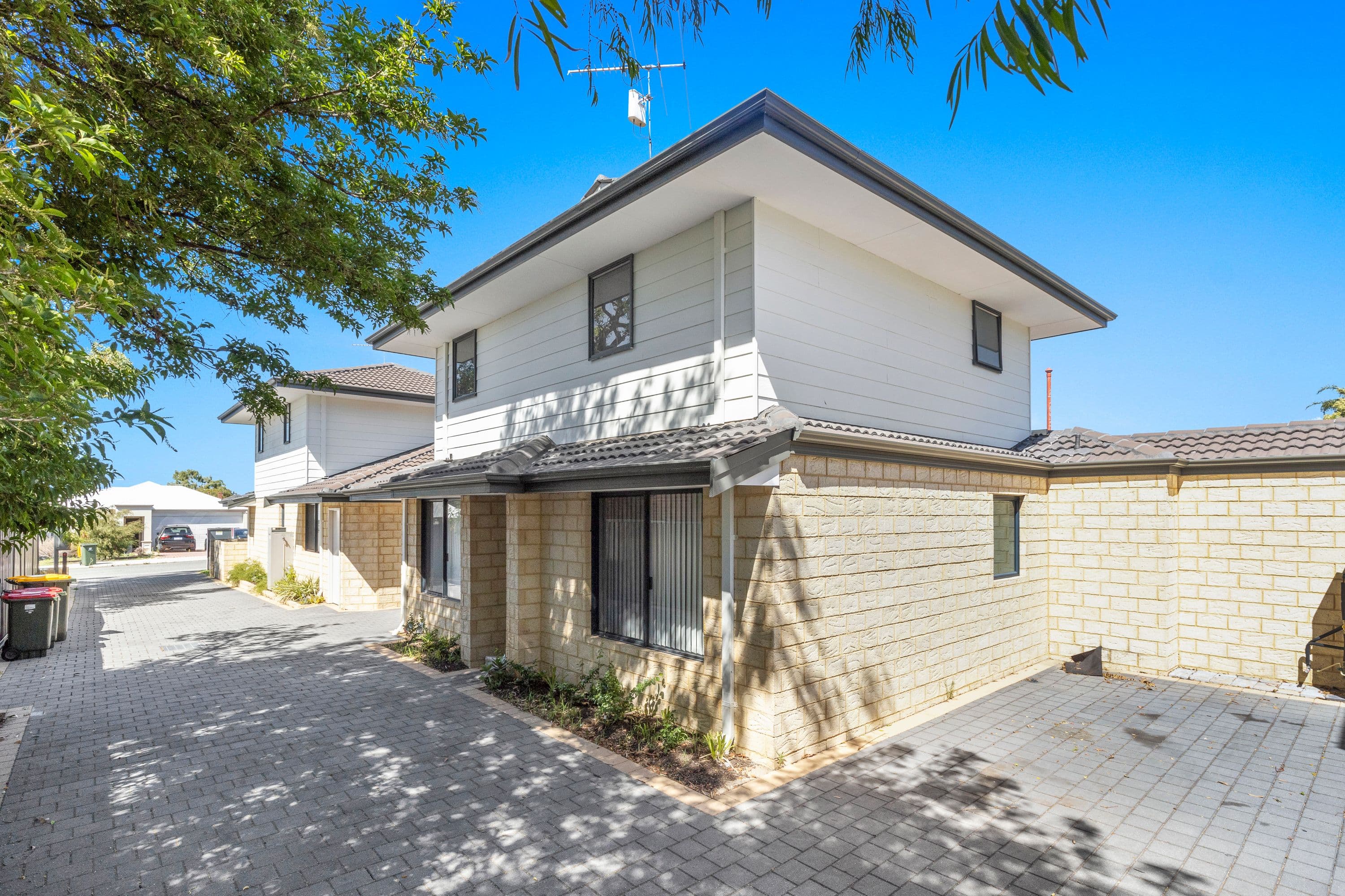 17B Stedham Way, Balga WA 6061, Balga - Thumbnail 2