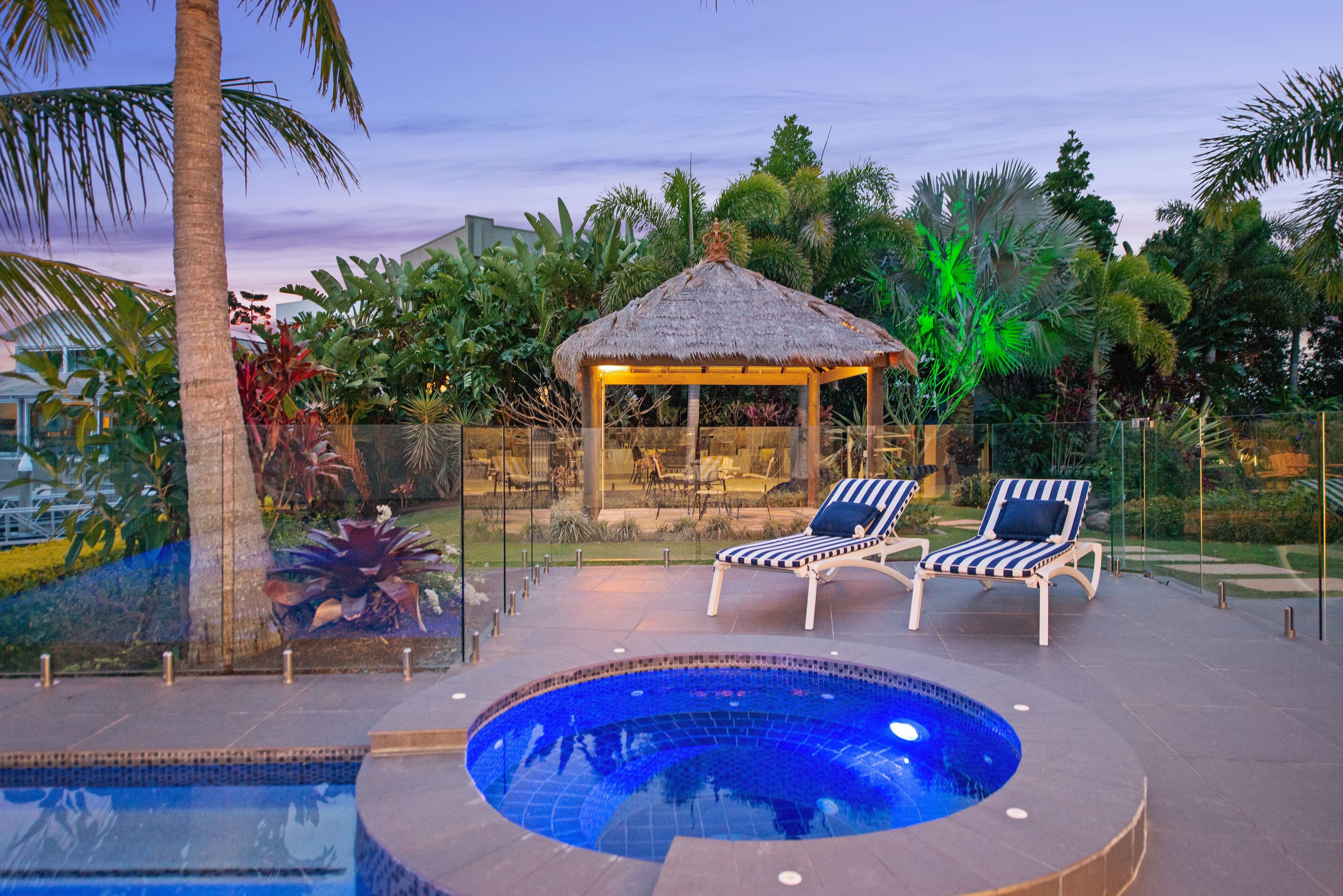 11 Knightsbridge Parade East, Sovereign Islands QLD 4216, Sovereign Islands - Thumbnail 2