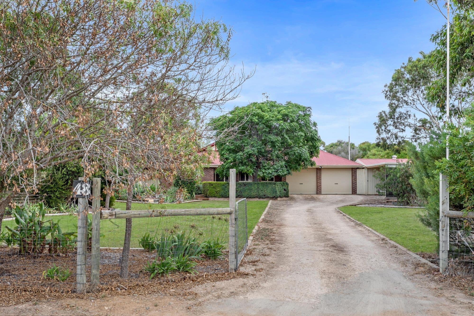 48 Sandergrove Road, Strathalbyn SA 5255, Strathalbyn - Image 1