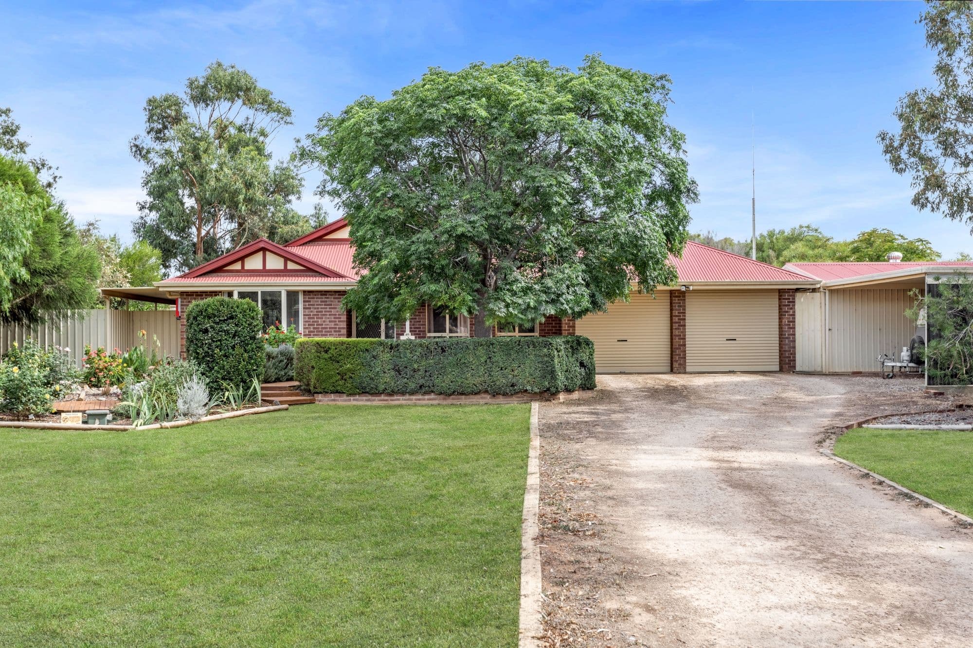48 Sandergrove Road, Strathalbyn SA 5255, Strathalbyn - Thumbnail 2