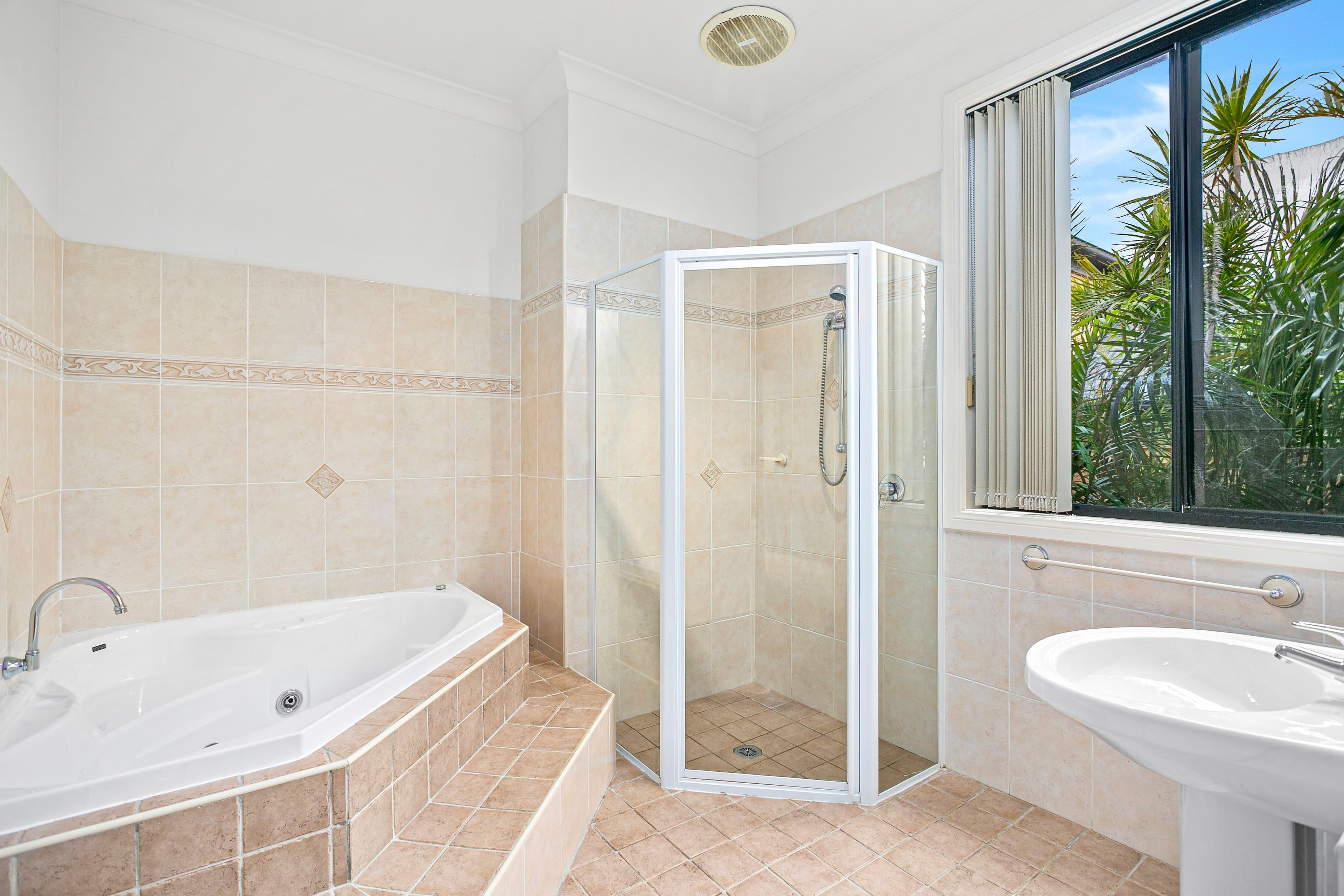 42 Fields Drive, Albion Park NSW 2527, Albion Park - Thumbnail 7