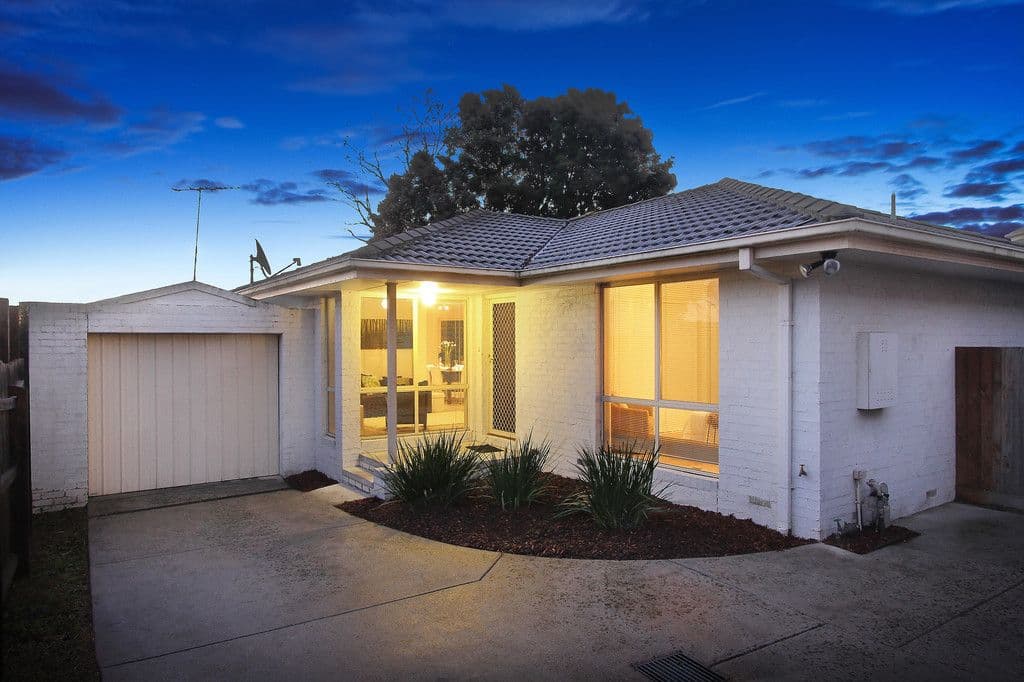 73 Bignell Road, BENTLEIGH EAST VIC 3165, Bentleigh East - Thumbnail 2