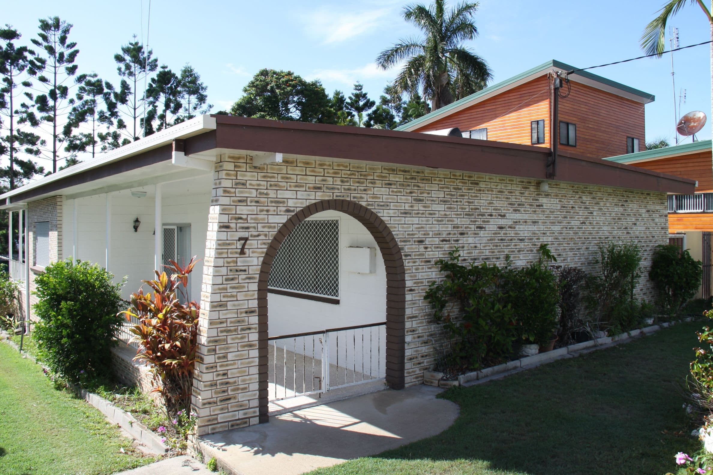 7 Alfred Street, Tannum Sands QLD 4680, Tannum Sands - Image 1