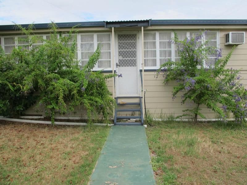 36 Pine Street, Miles QLD 4415, Miles - Image 1