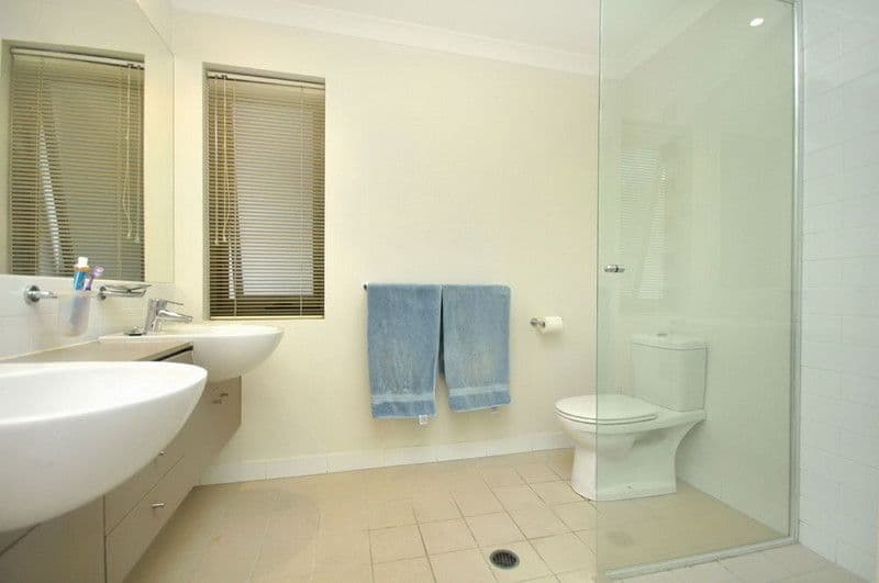 136 Akonna St (Bay Tce Appartments), WYNNUM QLD 4178, Wynnum - Thumbnail 7