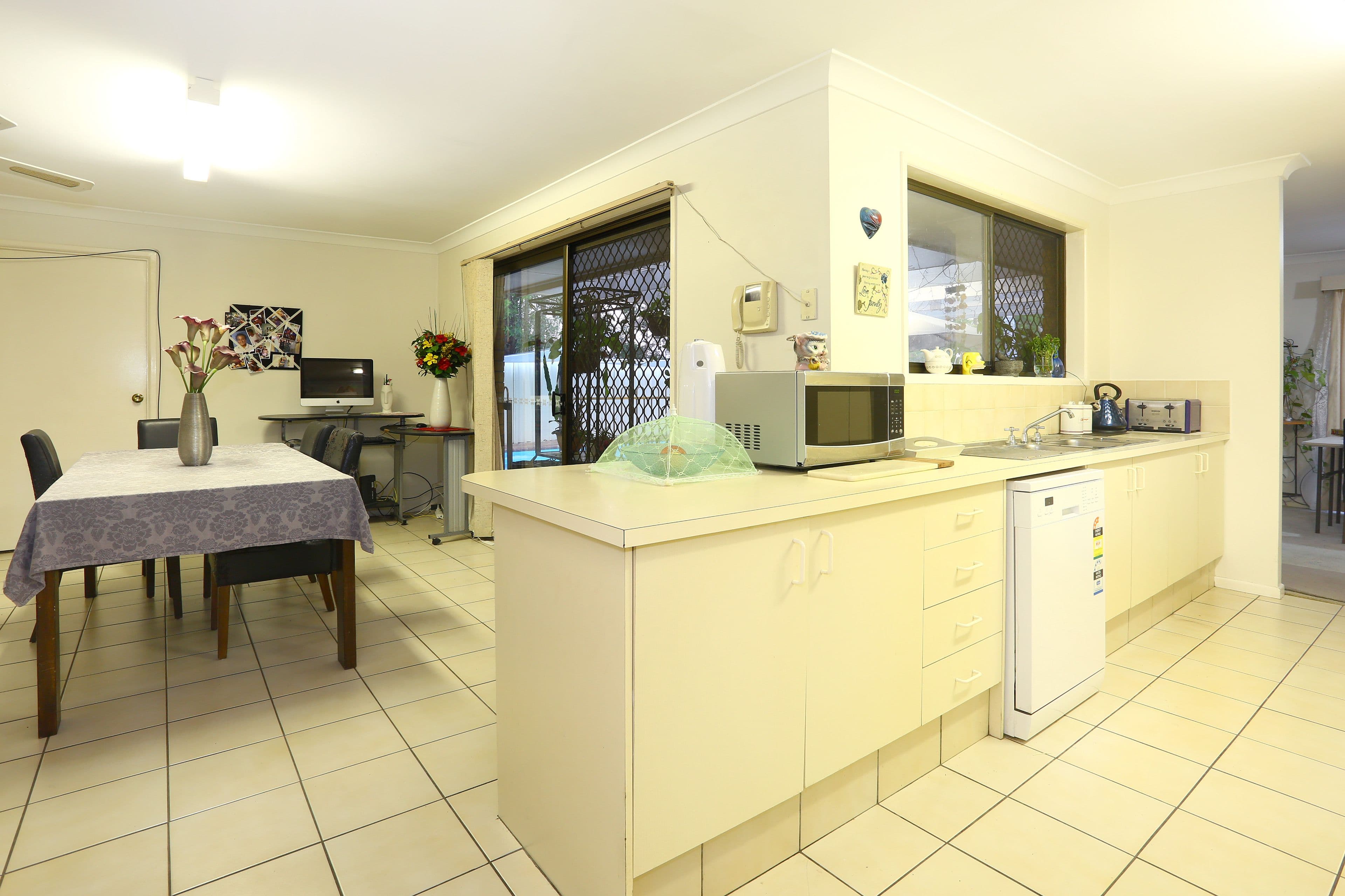 16 Peter Thomson Drive, Parkwood QLD 4214, Parkwood - Thumbnail 7