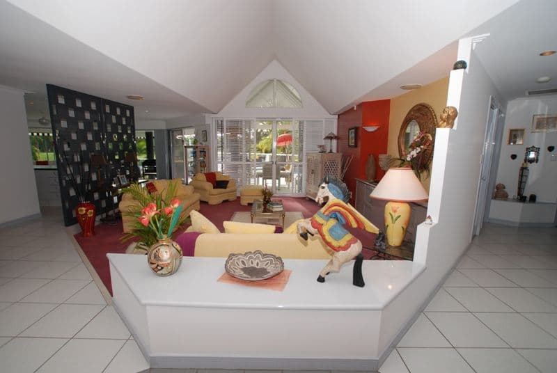 55 Fairway Drive, CLEAR ISLAND WATERS QLD 4226, Clear Island Waters - Thumbnail 2