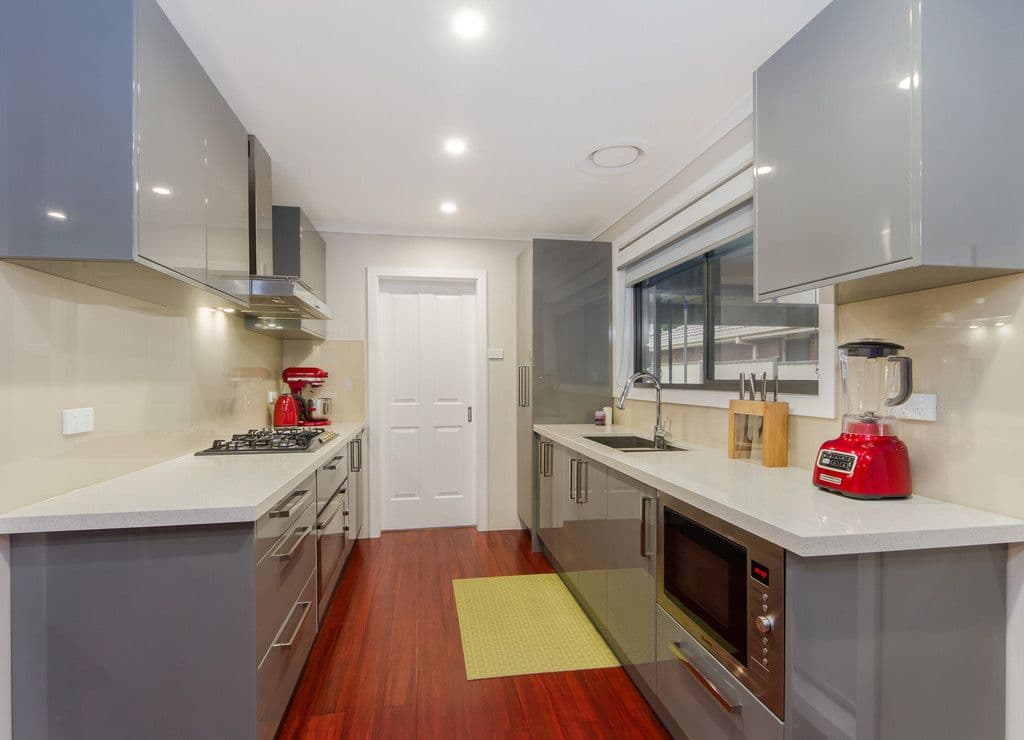 19 Lovell Drive, St Albans VIC 3021, St Albans - Thumbnail 4