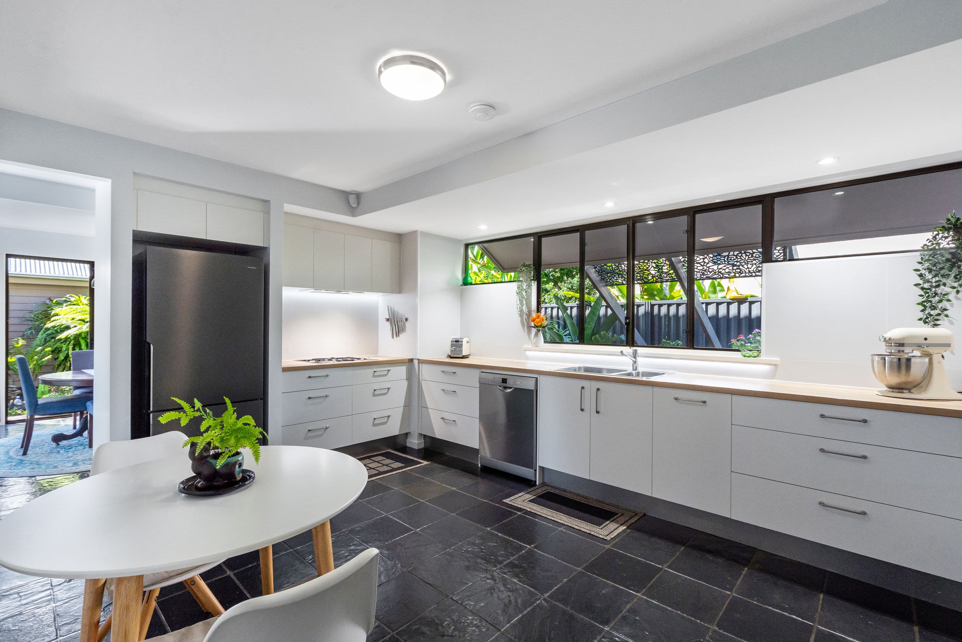 12 Ford Street, Bongaree QLD 4507, Bongaree - Thumbnail 8