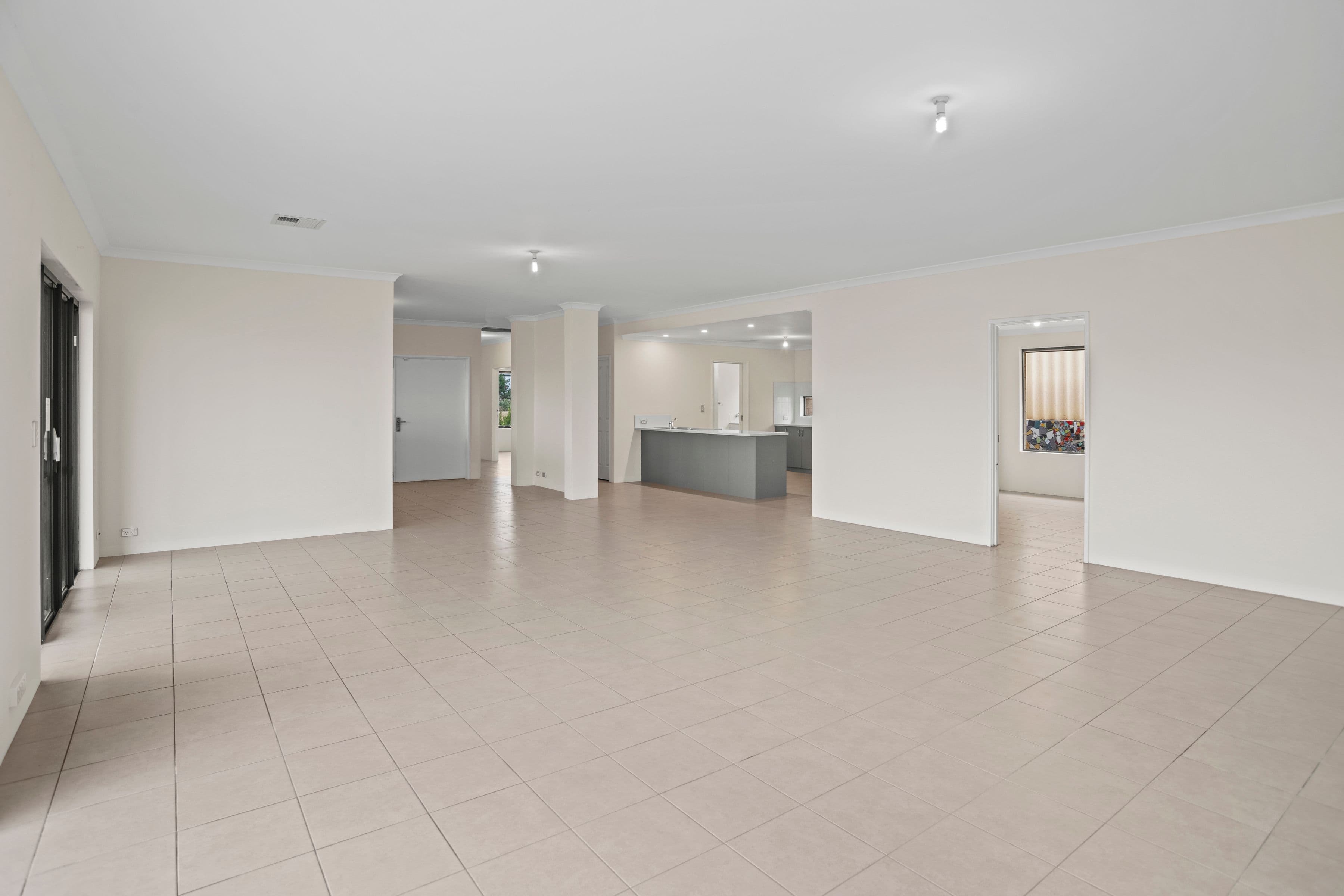 271 Dalyellup Boulevard, Dalyellup WA 6230, Dalyellup - Thumbnail 7