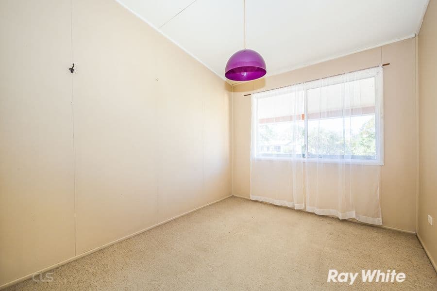 24 Gidya Avenue, Bongaree QLD 4507, Bongaree - Thumbnail 7