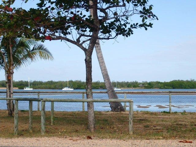 8 Trout Street, Taylors Beach QLD 4850, Taylors Beach - Thumbnail 4