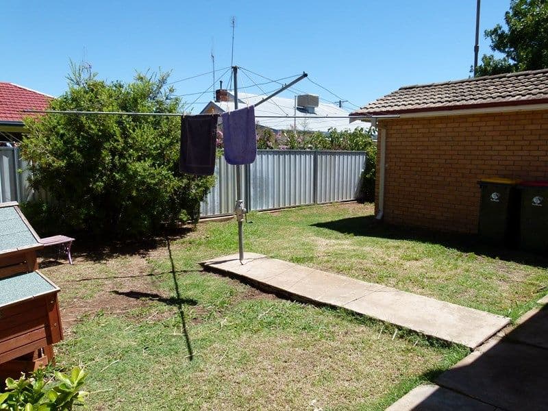 24 Johnson Street, FORBES NSW 2871, Forbes - Thumbnail 3