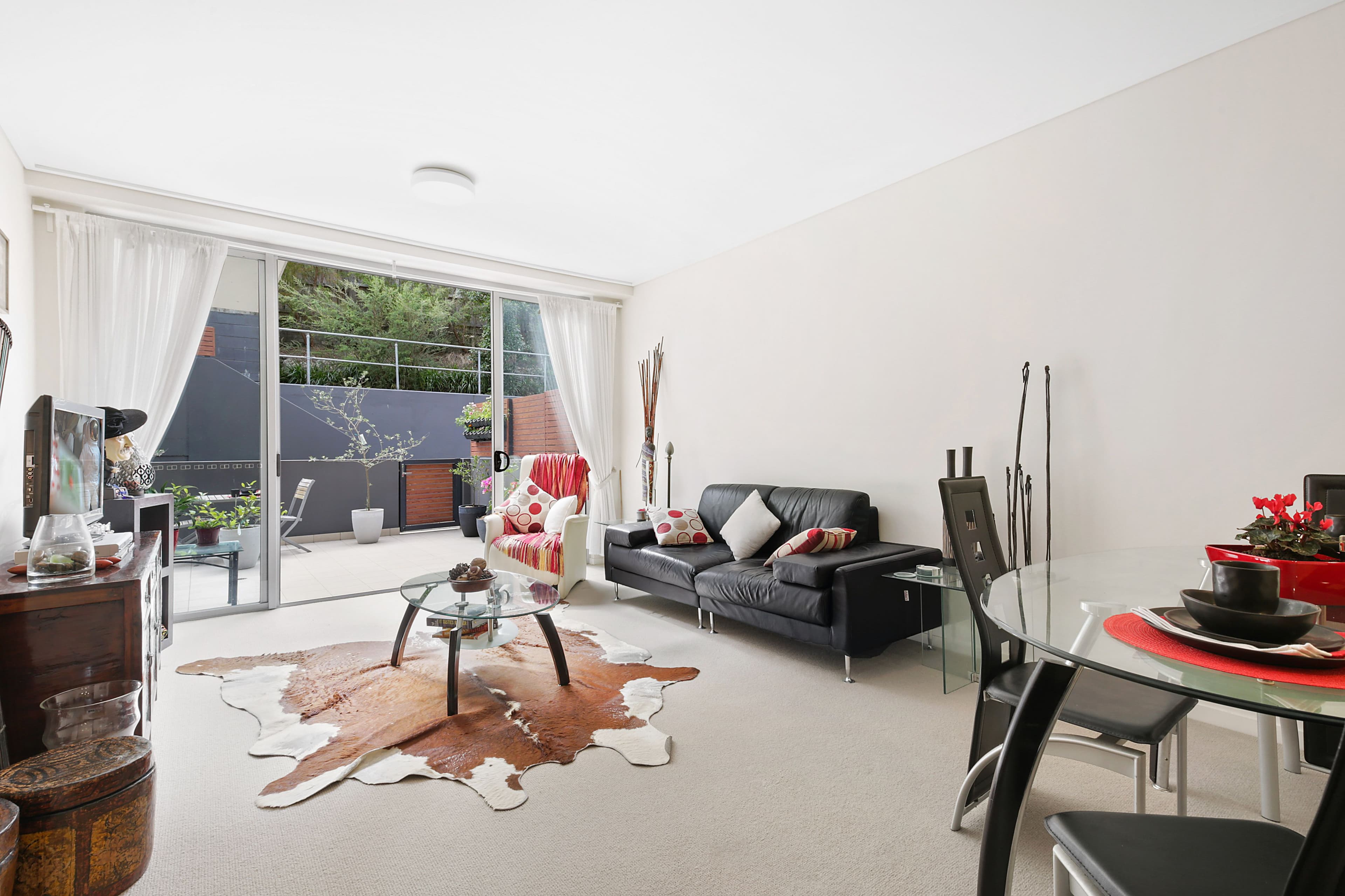 1 Nield Avenue, Greenwich NSW 2065, Greenwich - Thumbnail 2