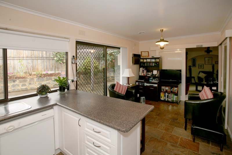 618 Highbury Road, GLEN WAVERLEY VIC 3150, Glen Waverley - Thumbnail 5