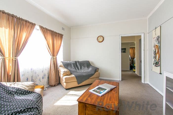 26 Douglas Street, Wallsend NSW 2287, Wallsend - Thumbnail 2