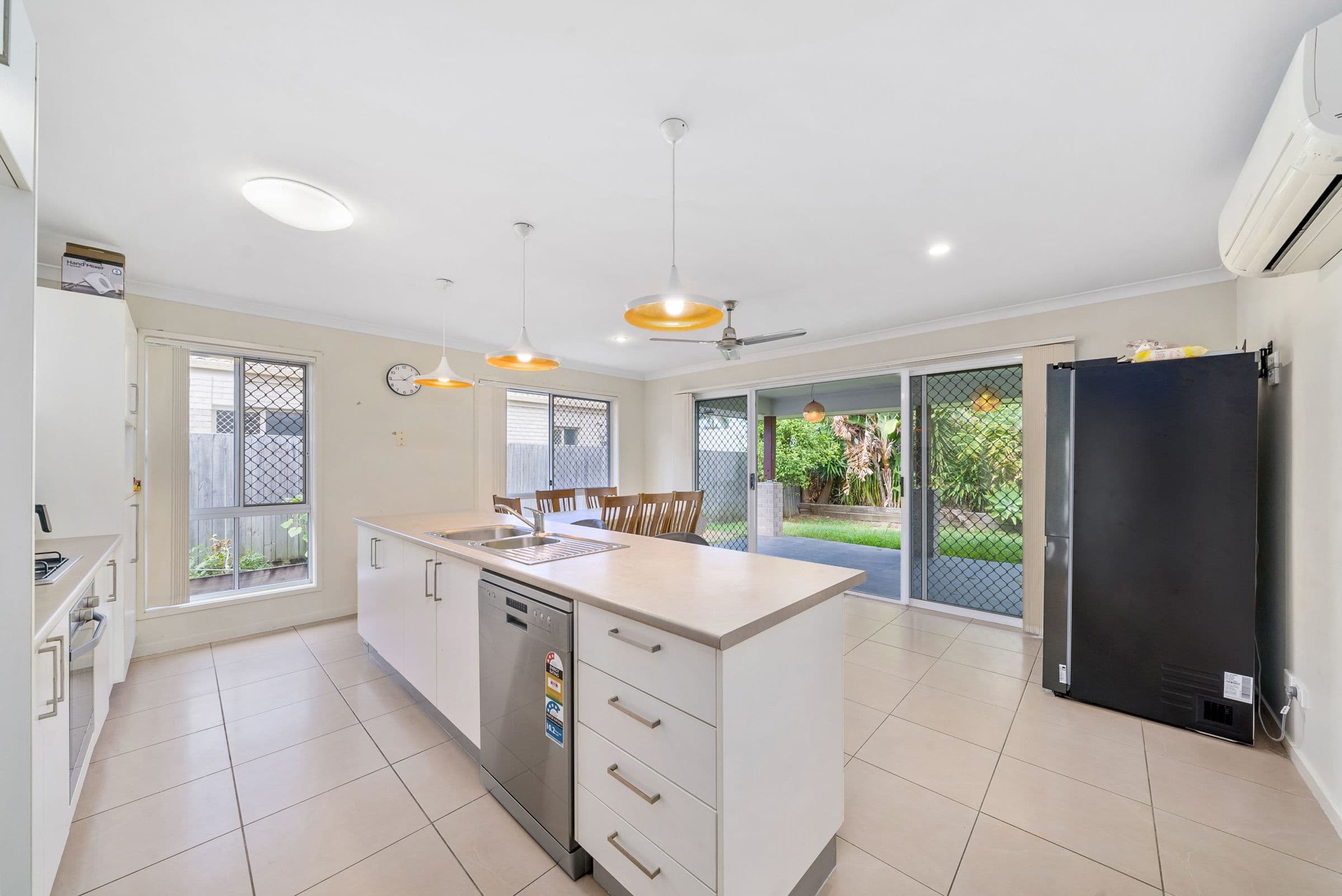 16 Bottle Tree Crescent, Mango Hill QLD 4509, Mango Hill - Thumbnail 3