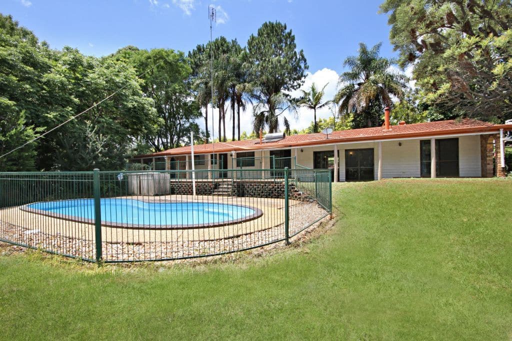 42 Berrigans Road, MUDGEERABA QLD 4213, Mudgeeraba - Image 1