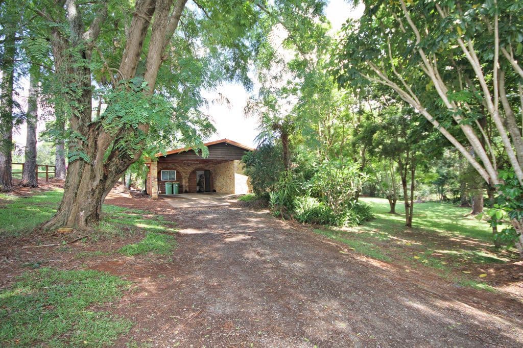 42 Berrigans Road, MUDGEERABA QLD 4213, Mudgeeraba - Thumbnail 8