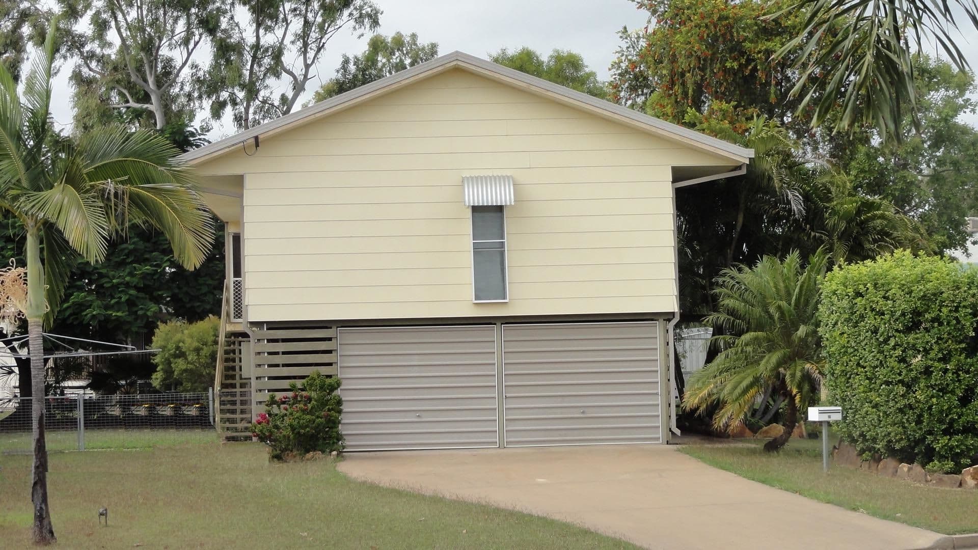 16 Roseanne Road, Emerald QLD 4720, Emerald - Thumbnail 6