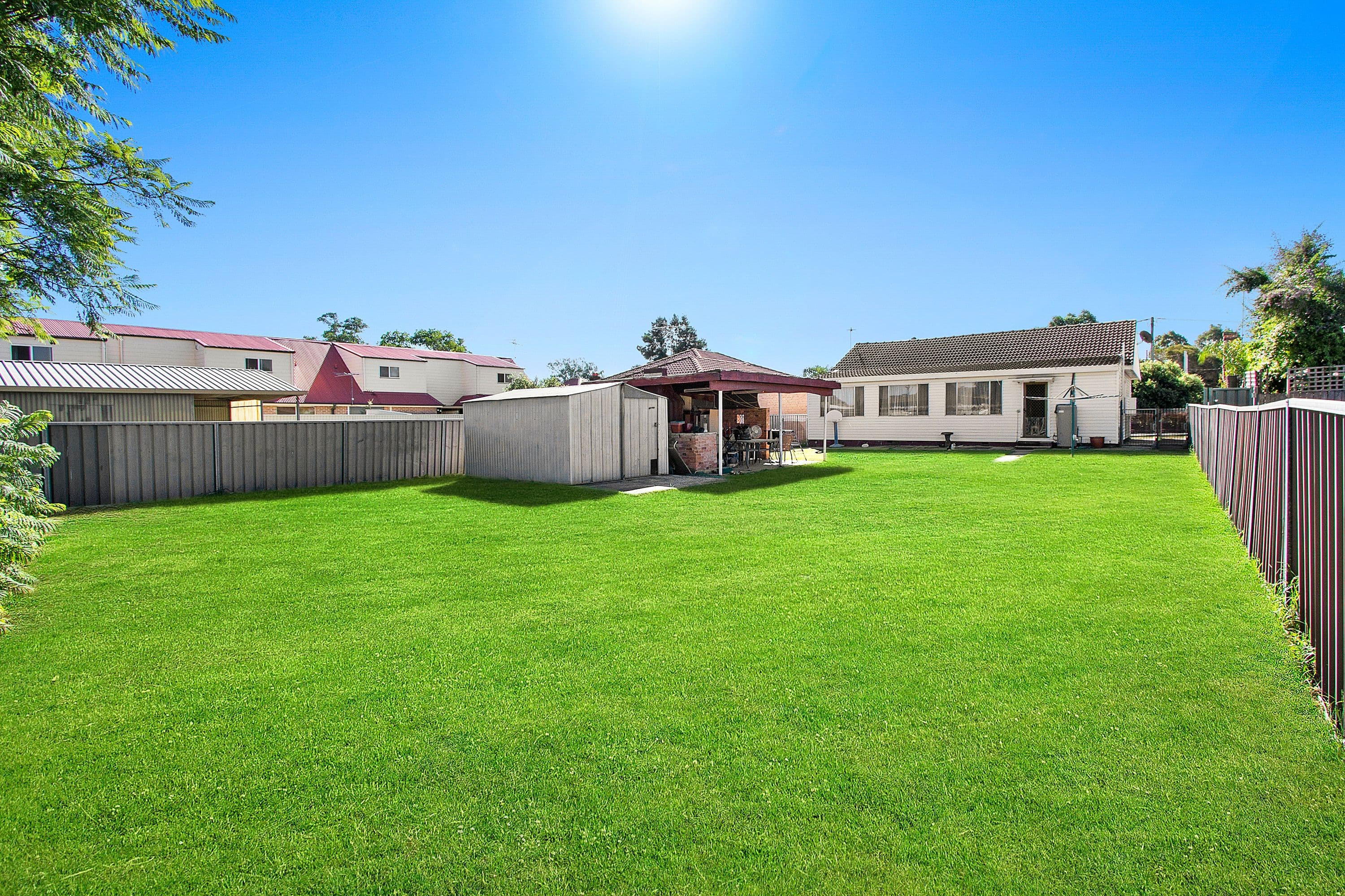 542 George Street, South Windsor - Image 1