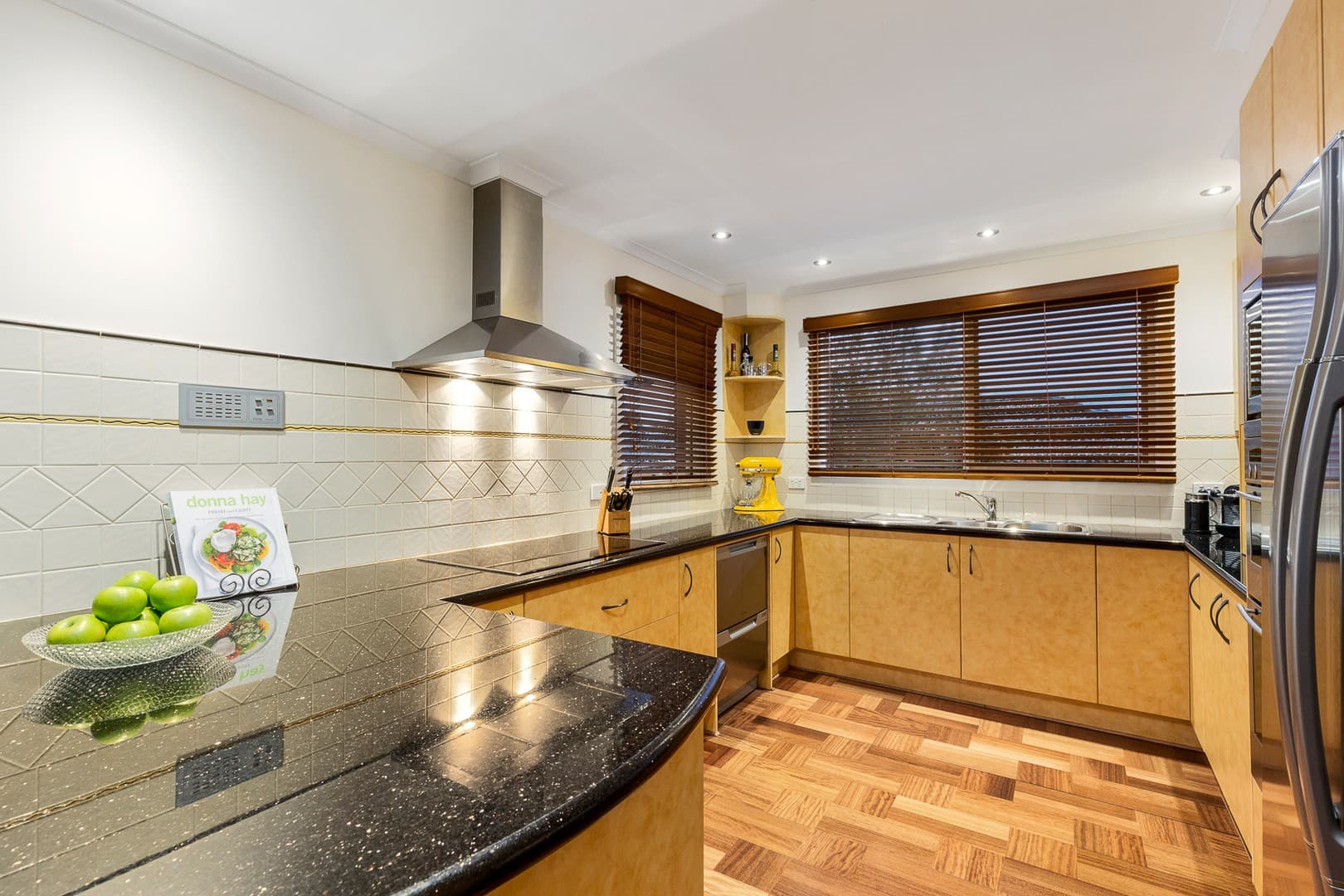 2 Hampden Court, Templestowe, VIC 3106, Templestowe - Thumbnail 2
