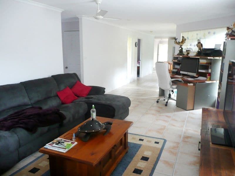 6 Clunie Street, CALOUNDRA WEST QLD 4551, Caloundra West - Thumbnail 4