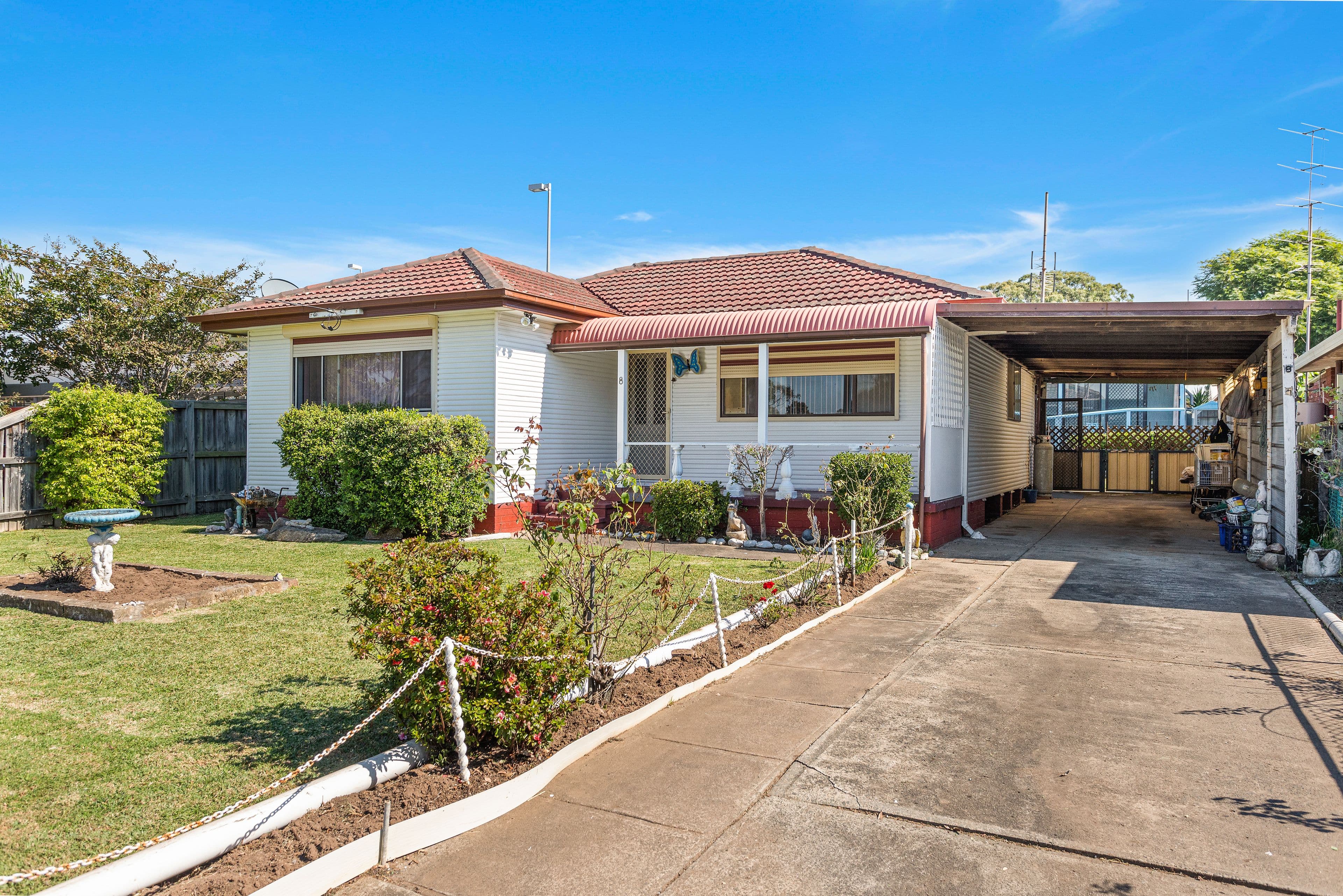 8 Ash Avenue, Albion Park Rail NSW 2527, Albion Park Rail - Image 1