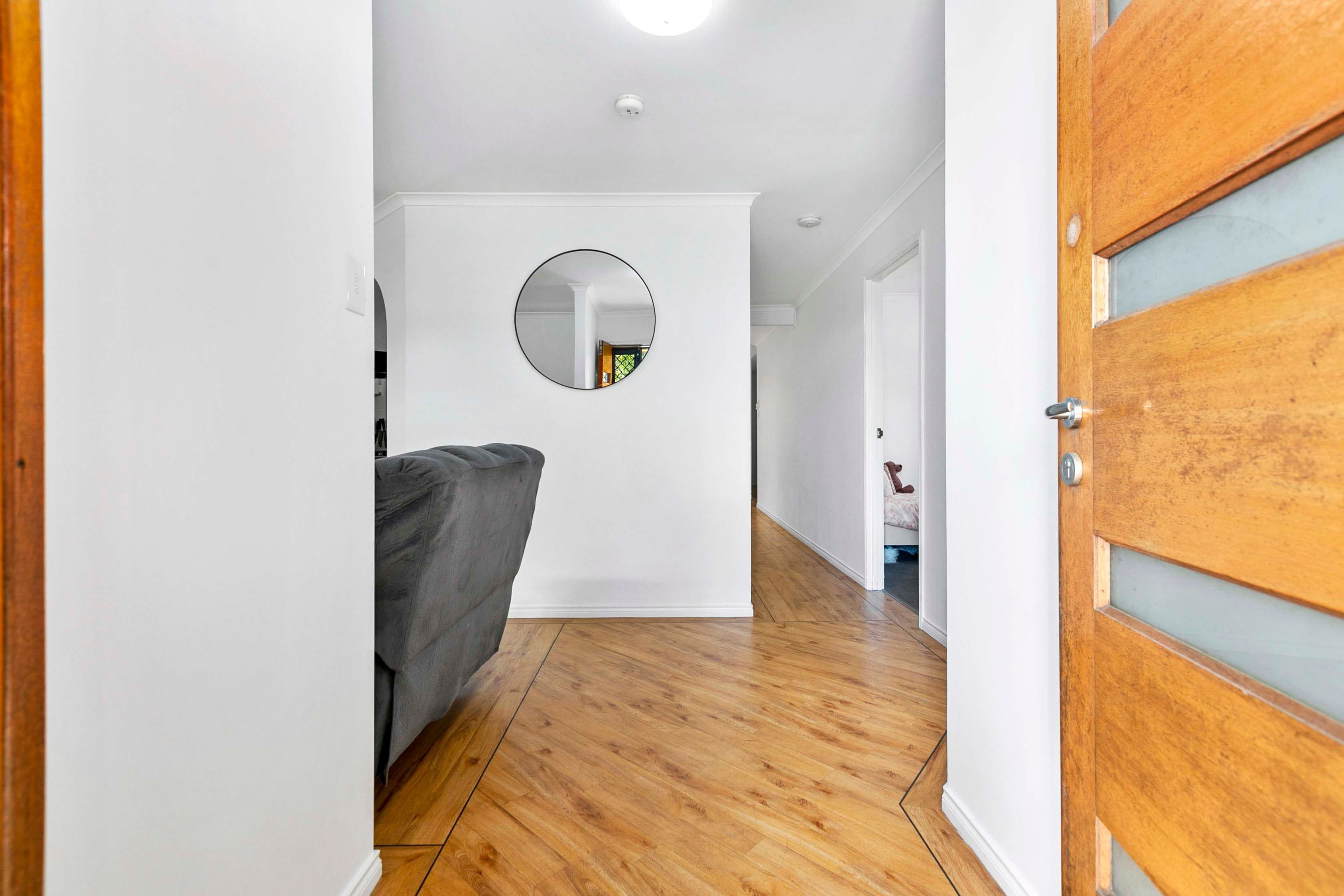 42 Limpus Street, Urangan QLD 4655, Urangan - Thumbnail 2