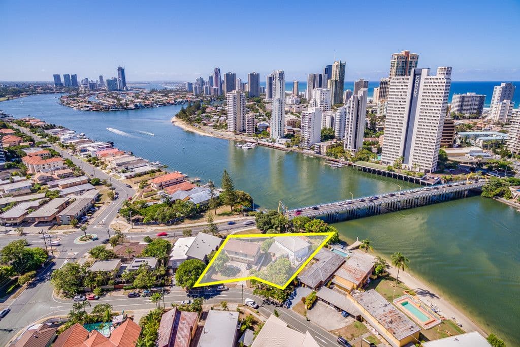 35-37 Tarcoola Crescent, Chevron Island QLD 4217, Chevron Island - Thumbnail 2