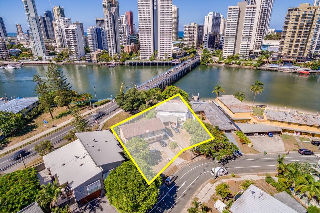 35-37 Tarcoola Crescent, Chevron Island QLD 4217, Chevron Island - Thumbnail 7