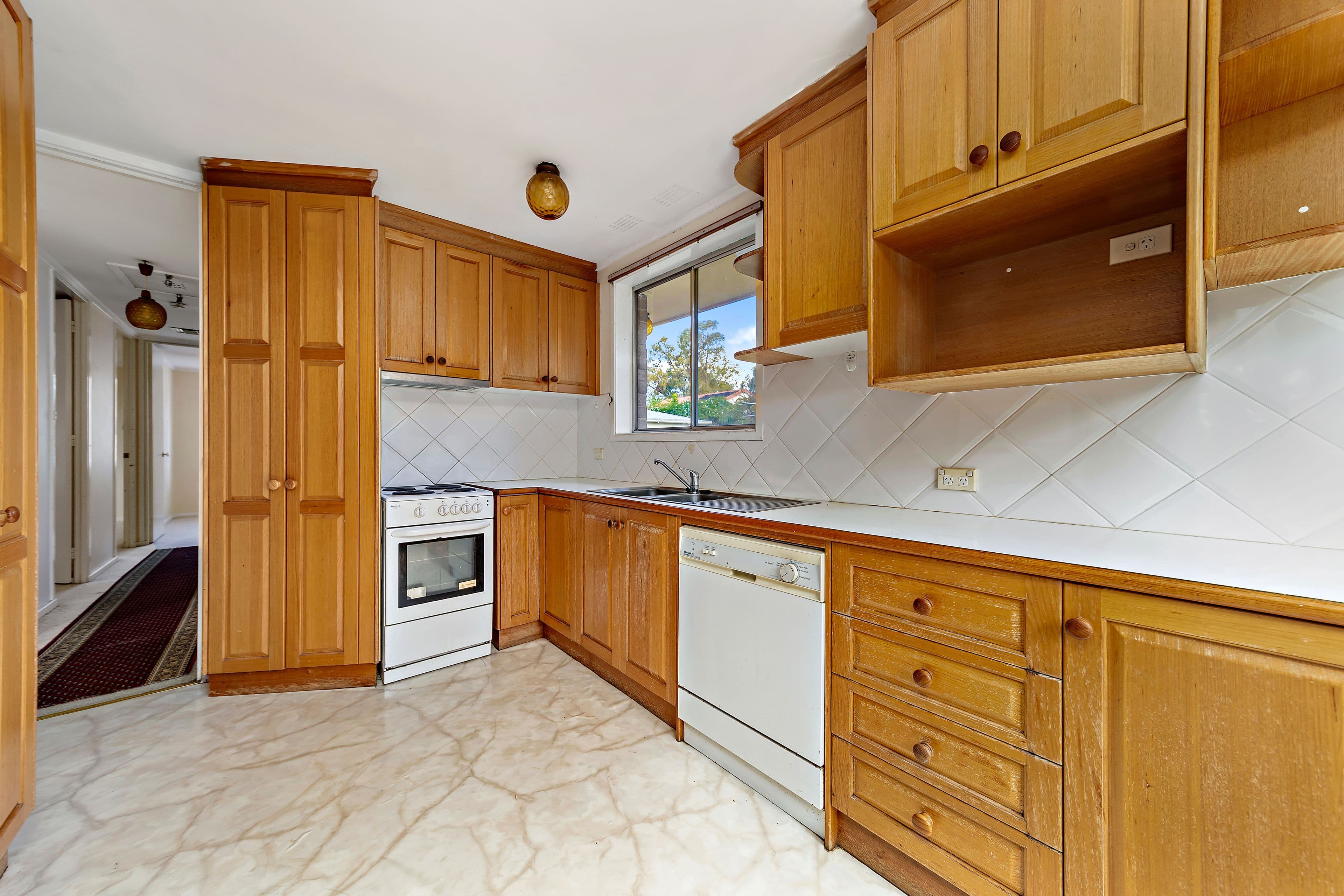 24 Templeton Street, Cook ACT 2614, Cook - Thumbnail 4