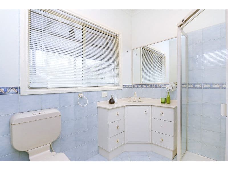 16 Surrey Street, Mornington VIC 3931, Mornington - Thumbnail 8