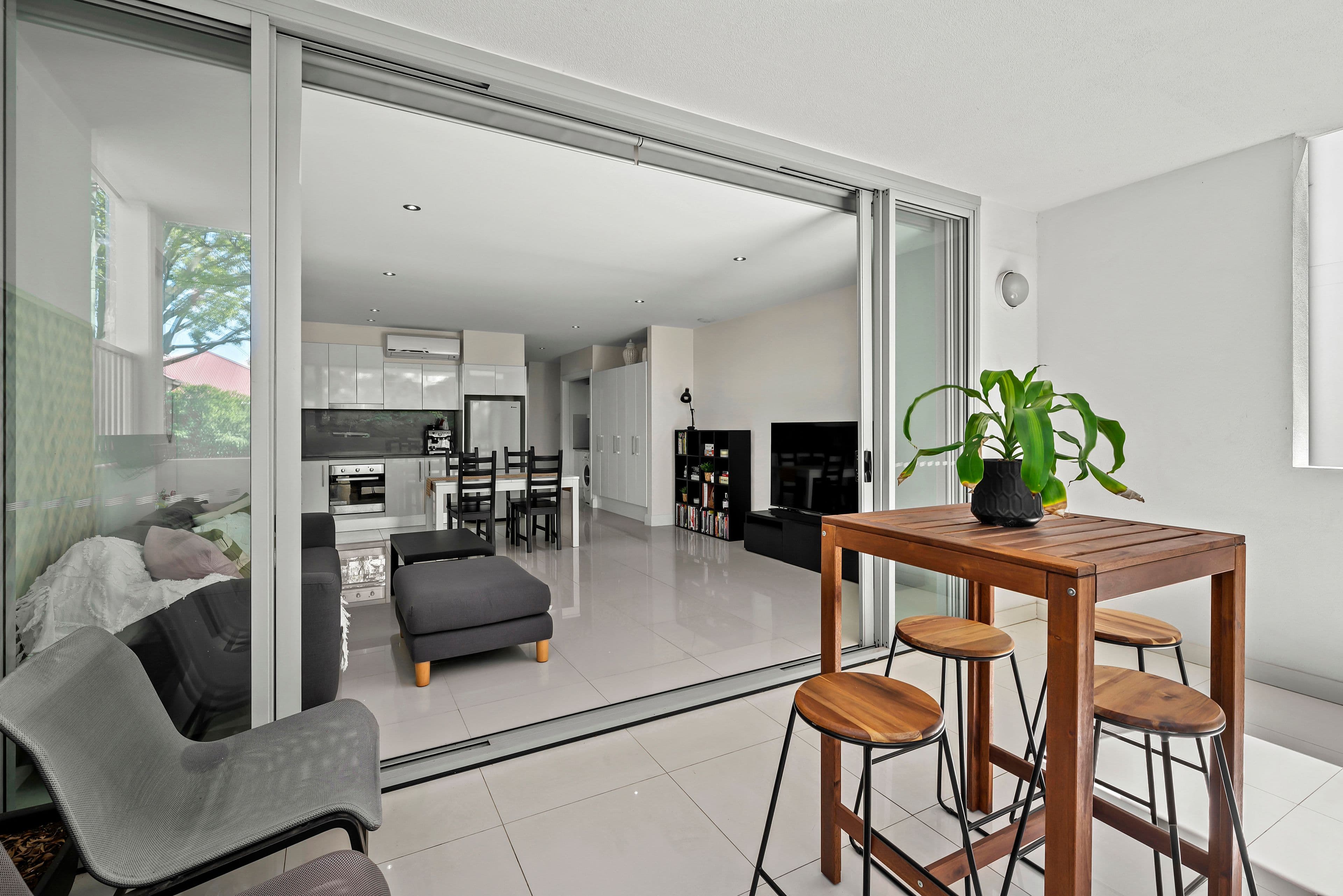 11 Blackburn Street, Moorooka QLD 4105, Moorooka - Thumbnail 2
