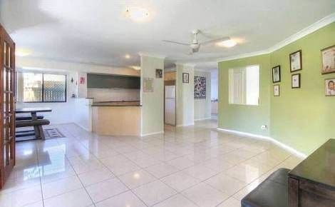 5 Windjana Court, PARKINSON QLD 4115, Parkinson - Thumbnail 3