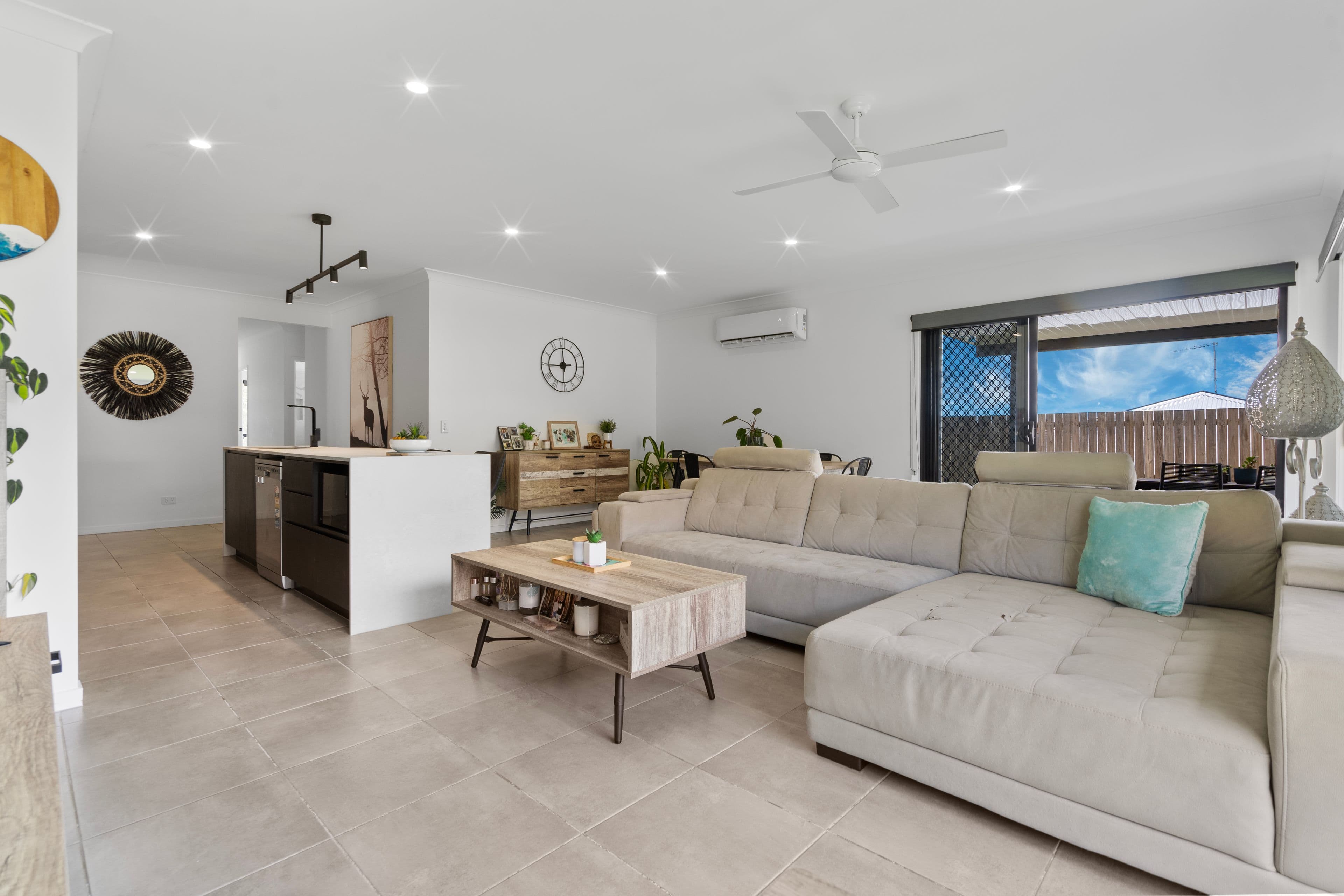 4 Lan Place, Mount Warren Park QLD 4207, Mount Warren Park - Thumbnail 3