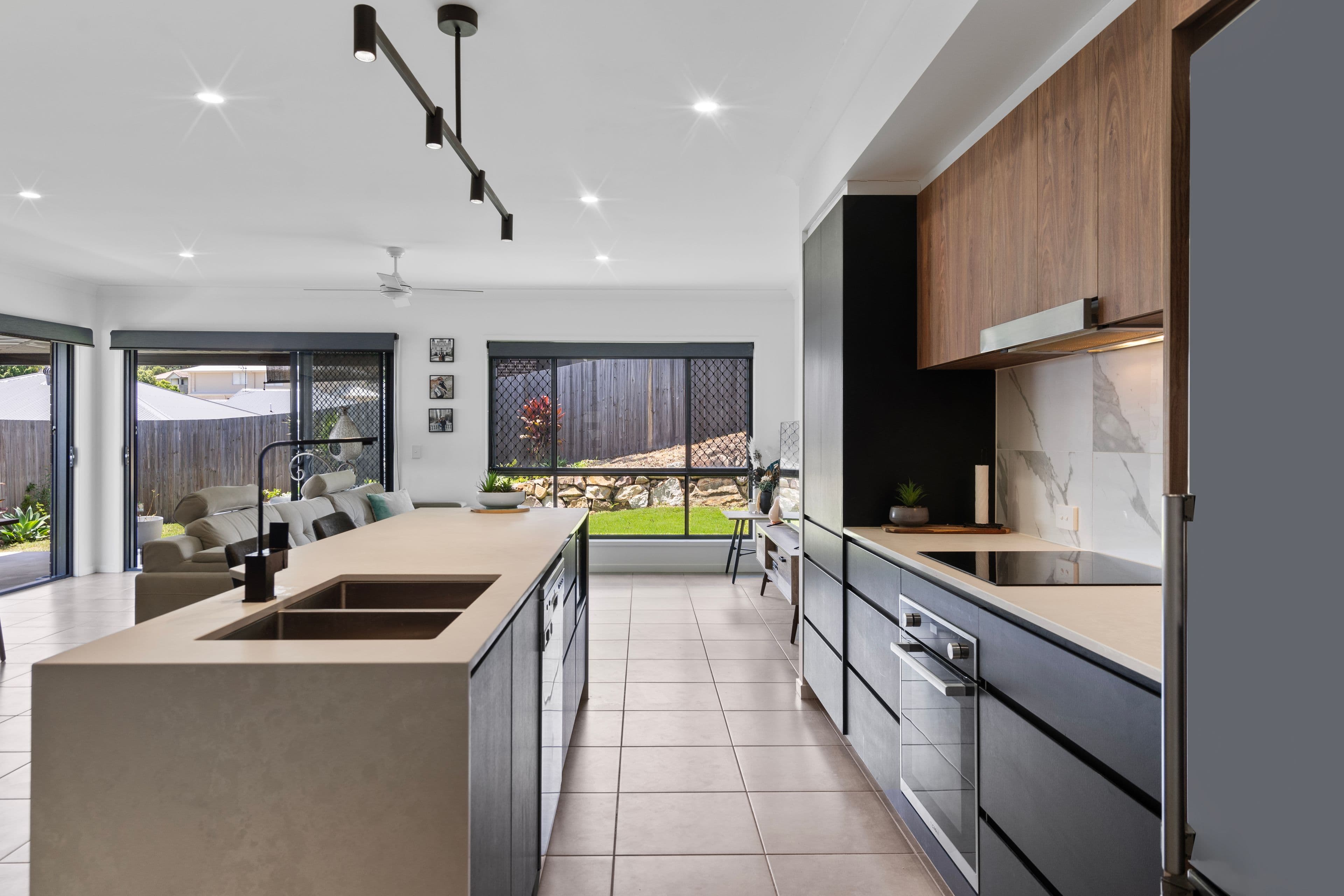 4 Lan Place, Mount Warren Park QLD 4207, Mount Warren Park - Thumbnail 6