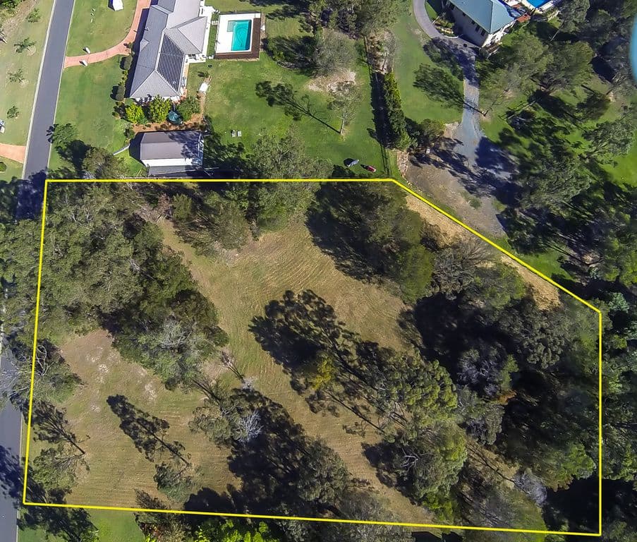 7 Byfield Court, NERANG QLD 4211, Nerang - Thumbnail 2