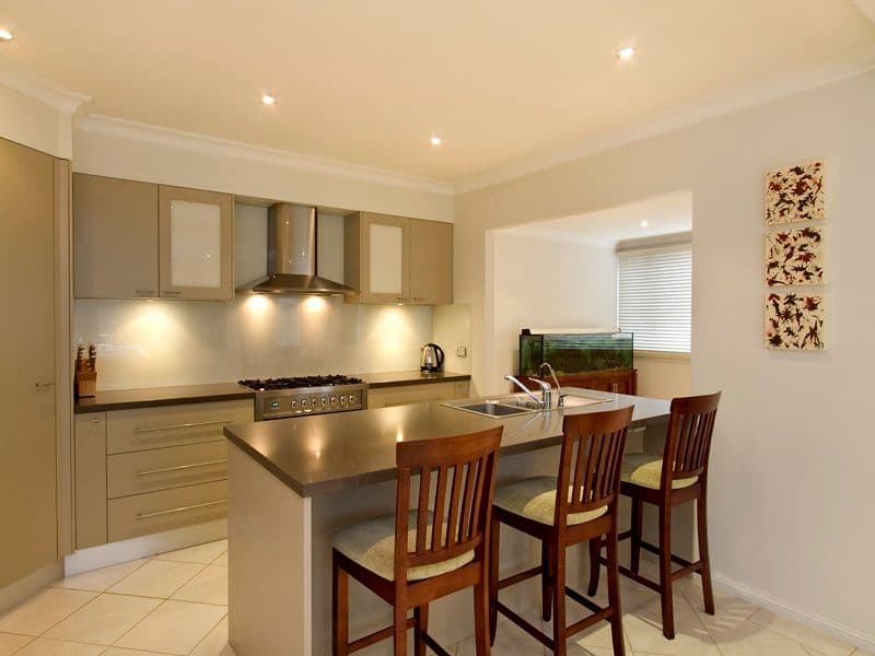 25 Gailes Street, SUTHERLAND NSW 2232, Sutherland - Image 1