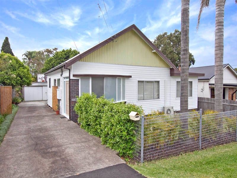 25 Gailes Street, SUTHERLAND NSW 2232, Sutherland - Thumbnail 6