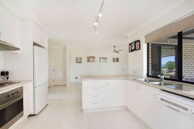 31 Castlefield Drive, MURWILLUMBAH NSW 2484, Murwillumbah - Thumbnail 3