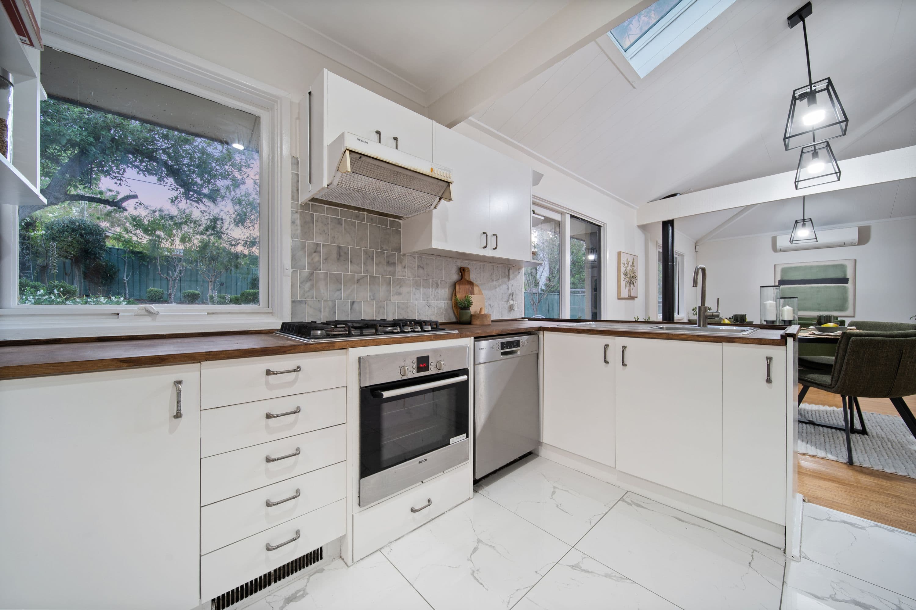 122 Bandjalong Crescent, Aranda ACT 2614, Aranda - Thumbnail 3