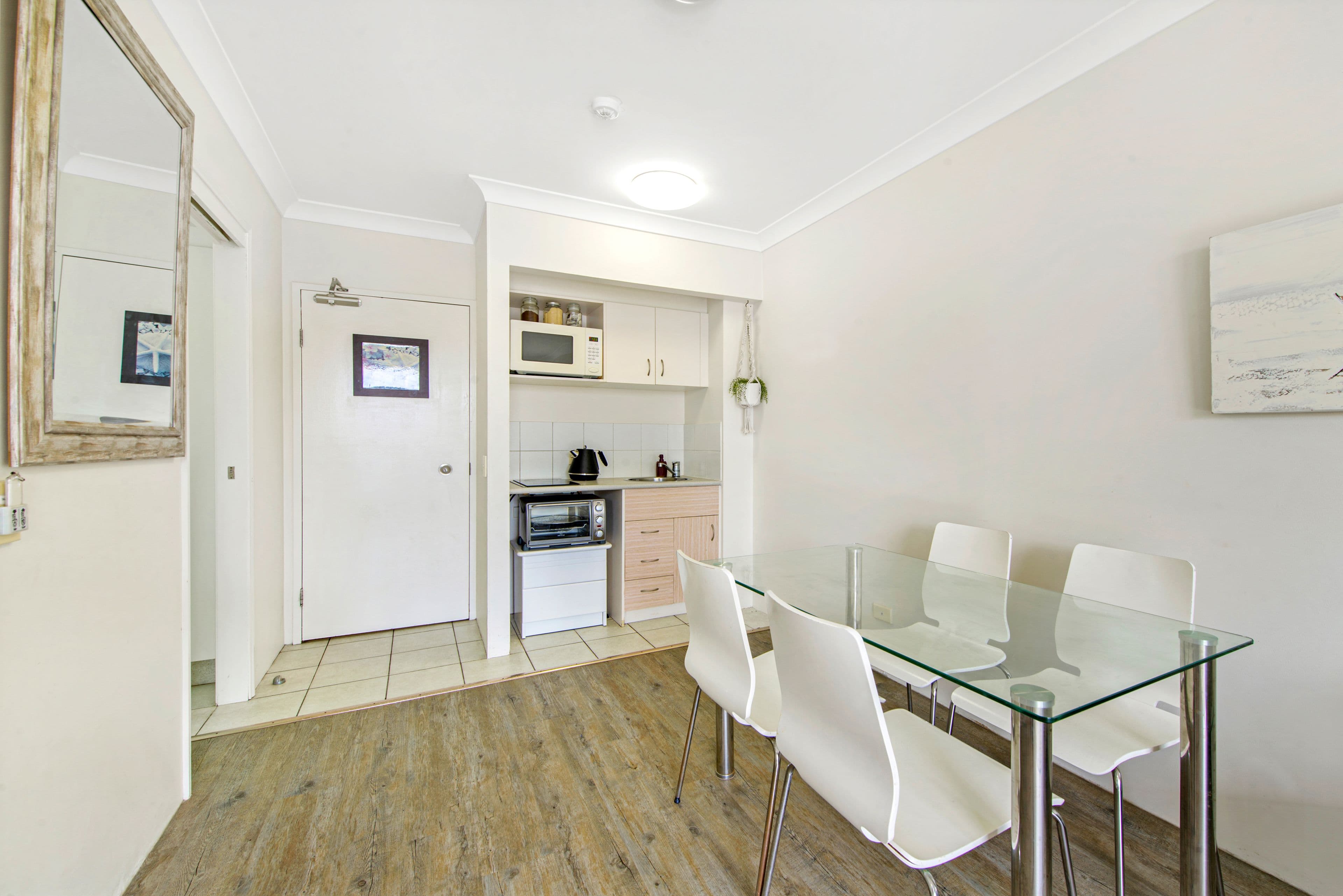 1-8 Paradise Island, Surfers Paradise QLD 4217, Surfers Paradise - Thumbnail 6