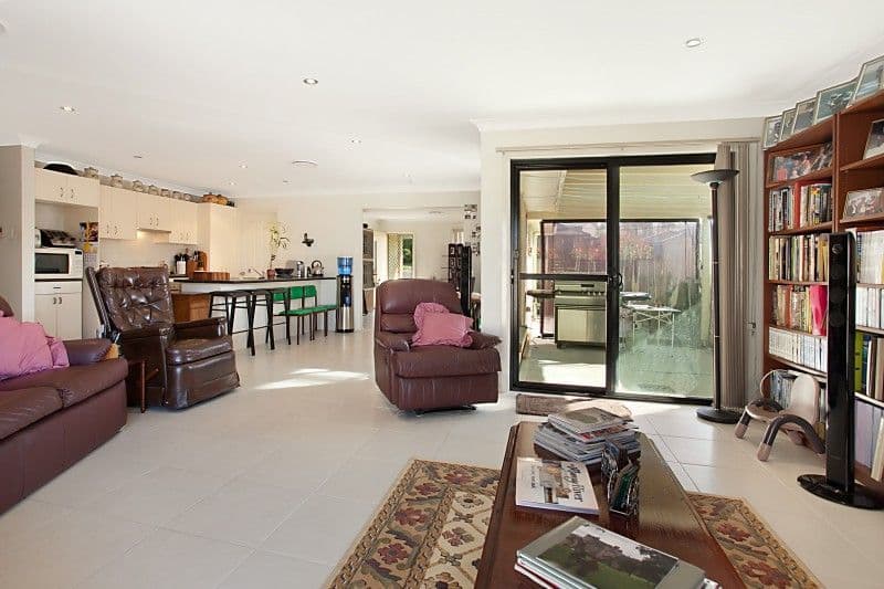 85 Ballydoyle Drive, ASHTONFIELD NSW 2323, Ashtonfield - Thumbnail 2
