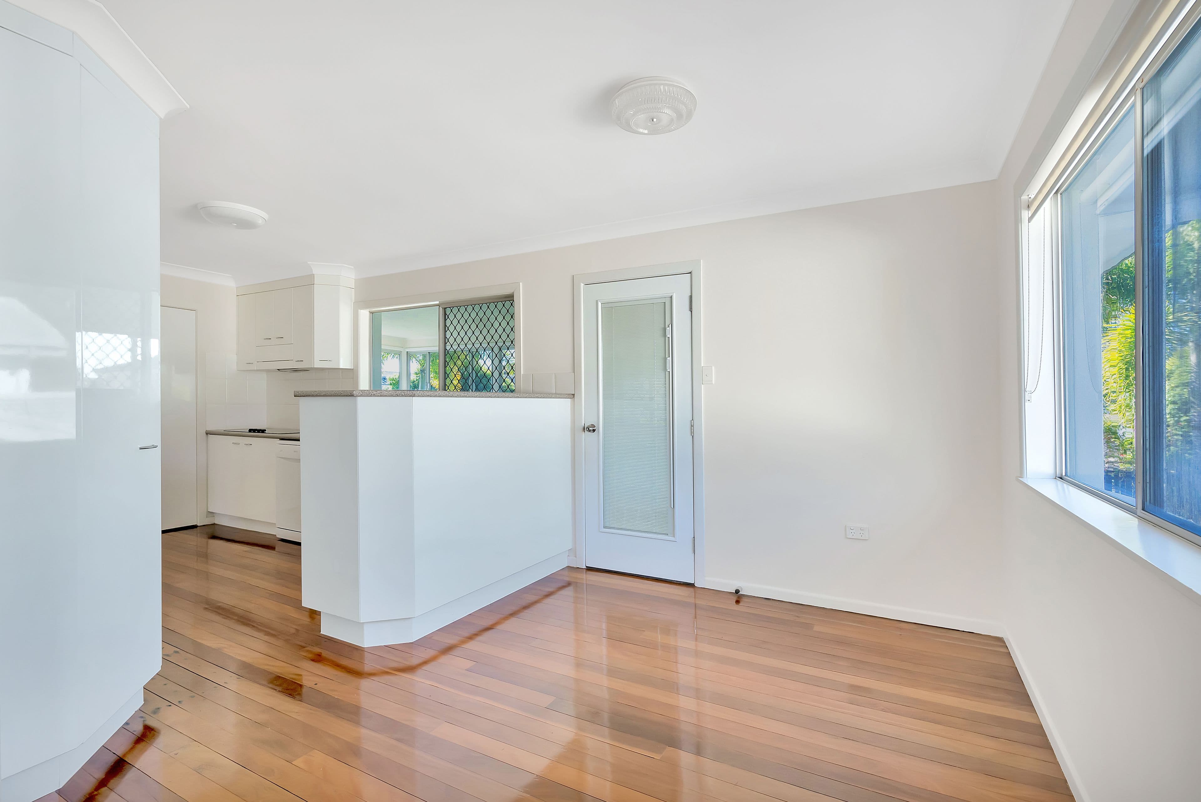71 Shaw Street, Southport QLD 4215, Southport - Thumbnail 5