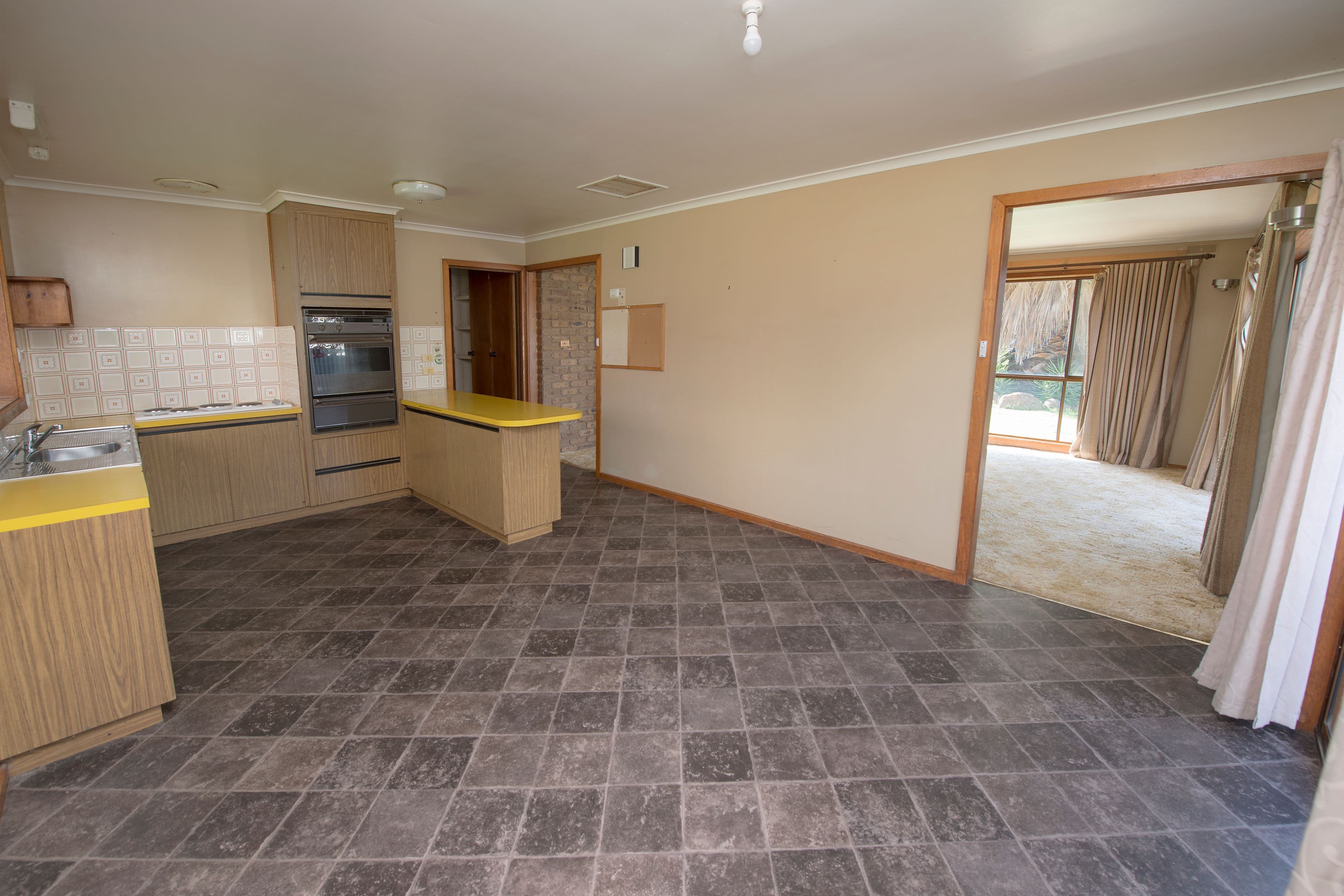 5 Boga Street, Lake Boga VIC 3584, Lake Boga - Thumbnail 2