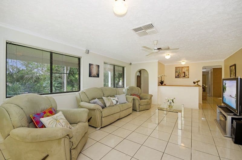 16 Gibraltar Road, RANGEWOOD QLD 4817, Rangewood - Thumbnail 2